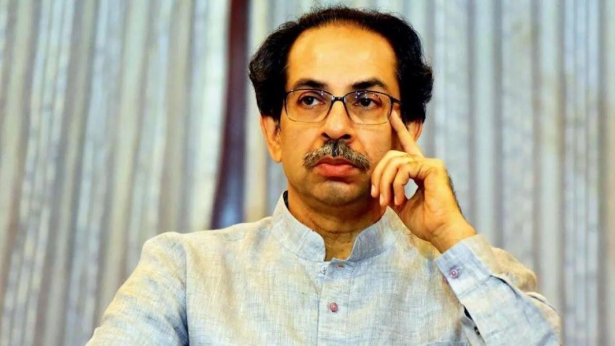 'उस सरकार को कैसे बहाल करें जिसने विश्वास मत का सामना तक नहीं किया', उद्धव गुट से SC का सवाल