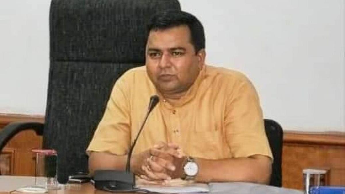 यूपी अल्पसंख्यक आयोग के चेयरमैन अशफाक सैफी.