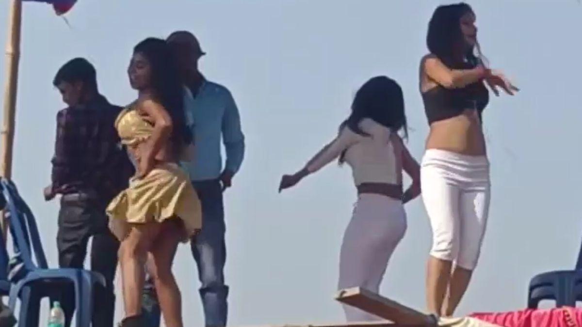 भोजपुरी गानों पर चीयर गर्ल्स ने लगाए ठुमके. (Photo: Video Grab)