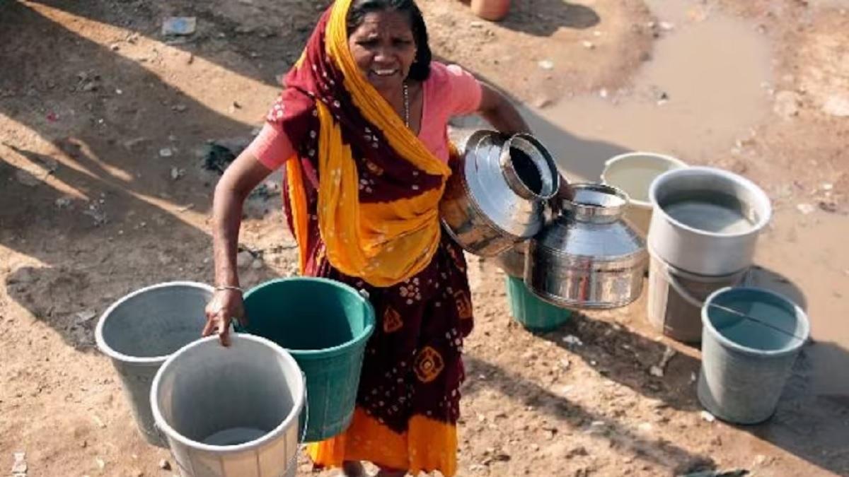 सà¥à¤ रहॠहॠधरतà¥, à¤
रबà¥à¤ लà¥à¤ à¤à¤à¤¦à¤¾ पानॠपà¥à¤¨à¥ à¤à¥ मà¤à¤¬à¥à¤°! UN à¤à¥ à¤à¥à¤à¤à¤¾à¤¨à¥ वालॠरिपà¥à¤°à¥à¤ - UN report says billions are forced to drink dirty water half of the world lack