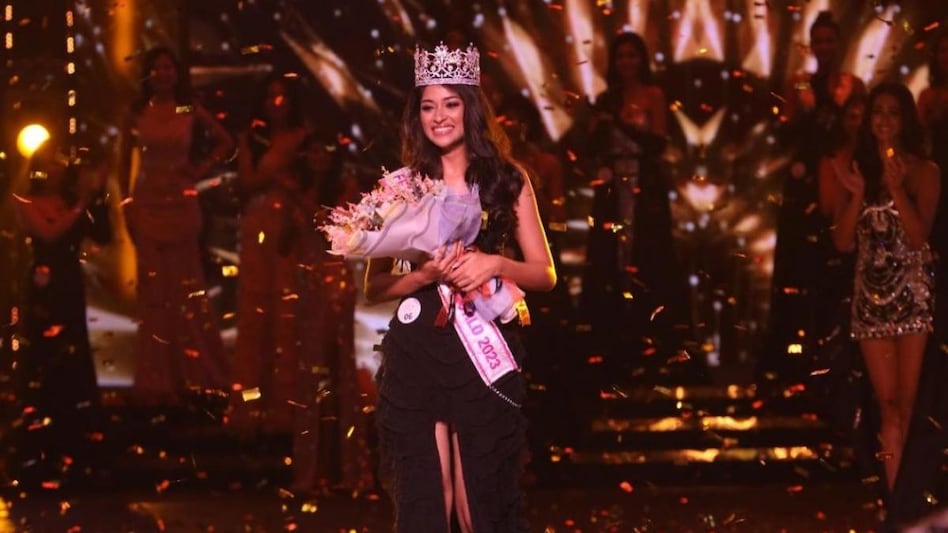 Femina Miss India 2023: 19 साल की नंदिनी गुप्ता के सिर सजा 'मिस इंडिया' का ताज - Femina Miss India 2023 winner 19 year old Nandini Gupta from Rajasthan wins the crown tmovf - AajTak