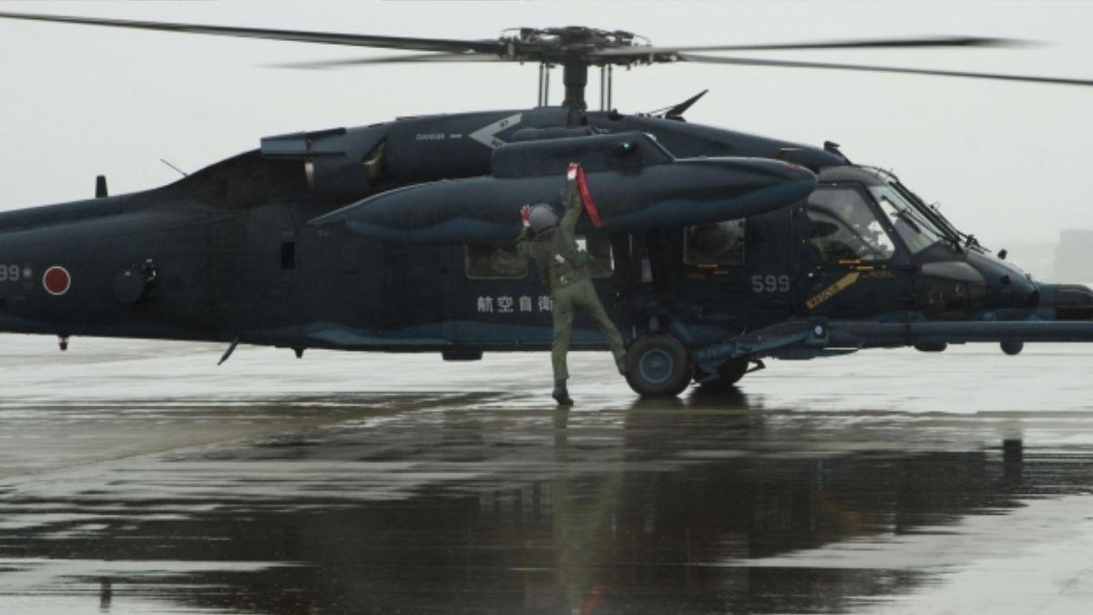 अचानक रडार से गायब हुआ जापानी सेना का ब्लैक हॉक हेलीकॉप्टर, विमान में सवार थे 10 क्रू मेंबर्स