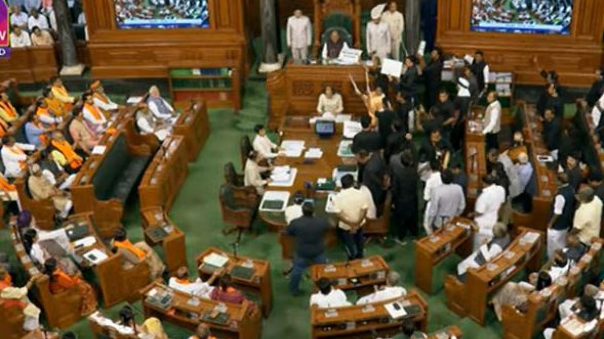 PM मोदी की मौजूदगी में लगे राहुल गांधी के नारे, वेल में आए सांसद... बजट सत्र के अंतिम दिन लोकसभा में क्या-क्या हुआ?
