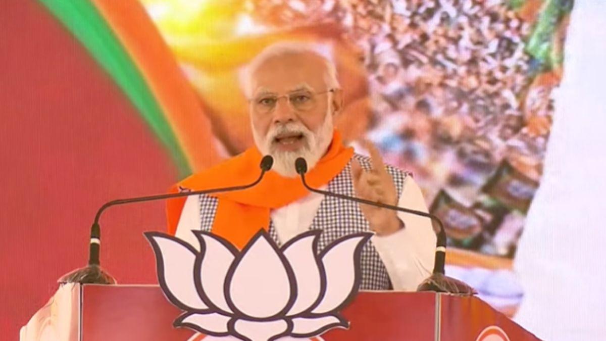 पीएम मोदी ने कांग्रेस और जेडीएस पर साधा निशाना