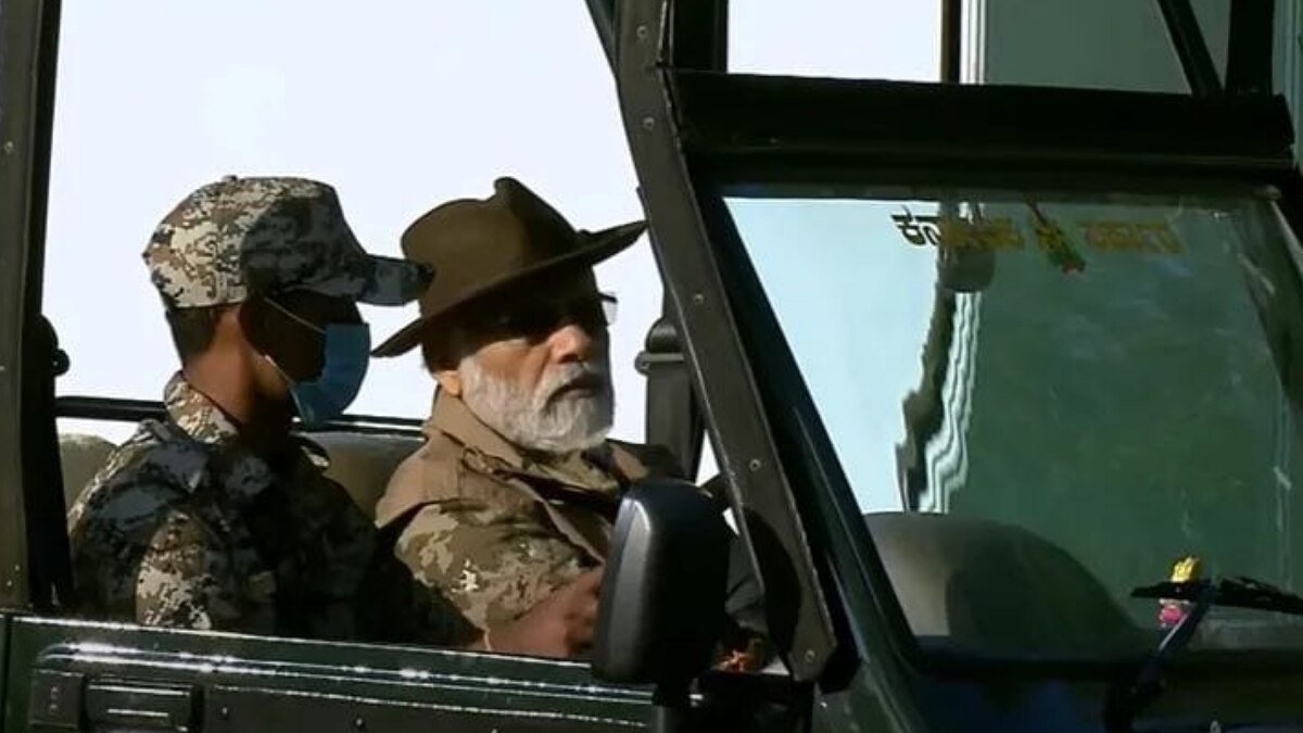 PM Modi seen in dashing style, will visit Tiger Reserve