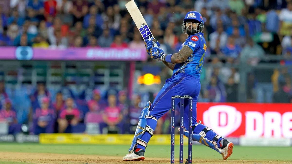 मुंबई इंडियंस के स्टार प्लेयर सूर्यकुमार यादव. (@IPL)