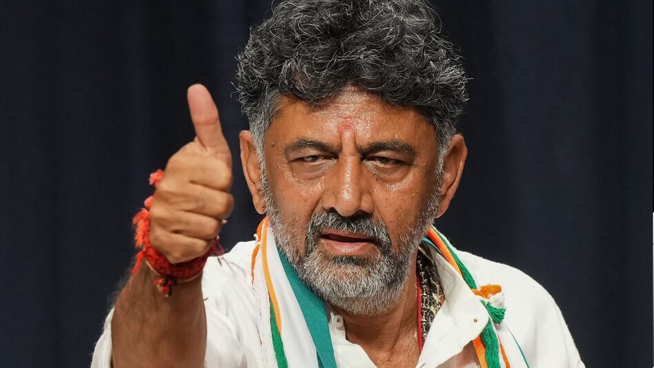 कांग्रेस को MLA की खरीद-फरोख्त का शक, रोकने की जिम्मेदारी DK शिवकुमार को… - Congress suspects MLA horse-trading, responsibility to stop DK Shivkumar…