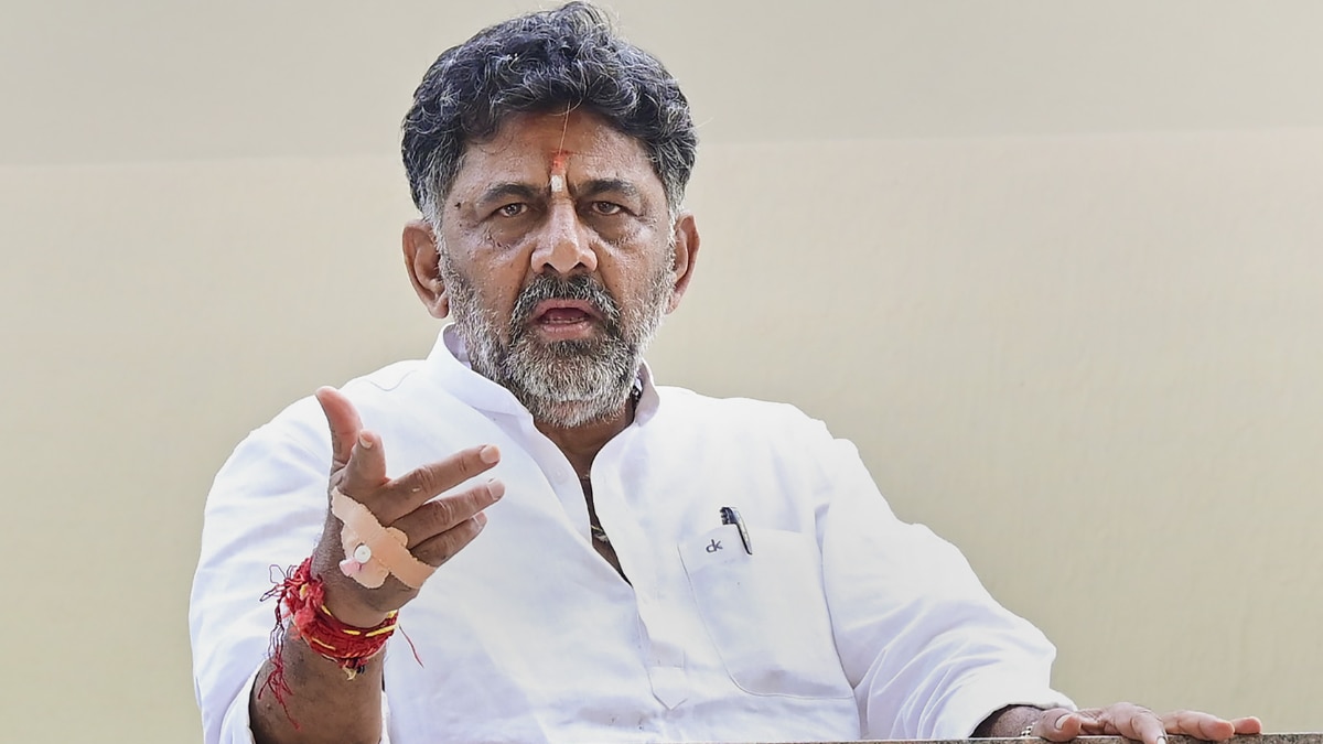 कांग्रेस के प्रदेश अध्यक्ष डीके शिवकुमार कर्नाटक सीएम के दावेदारों में से एक हैं. (फोटो- पीटीआई)