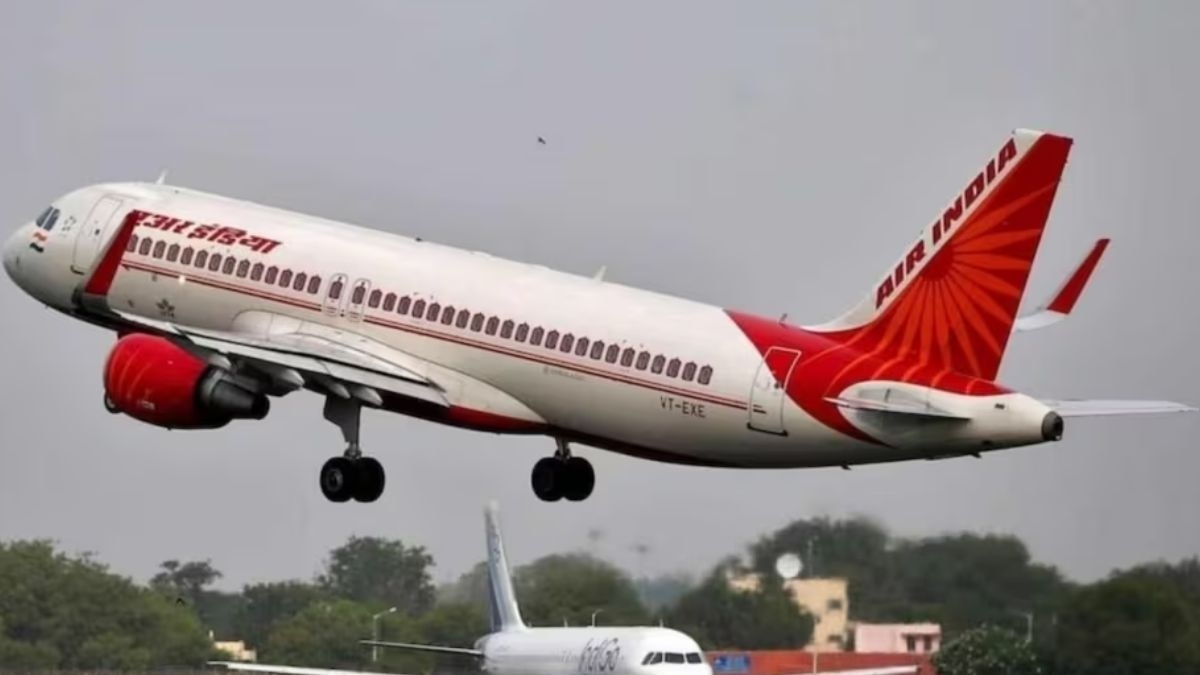 Air india की दिल्ली से सिडनी जा रही फ्लाइट ने हवा में खाए झटके, कई यात्रियों को आईं चोटें