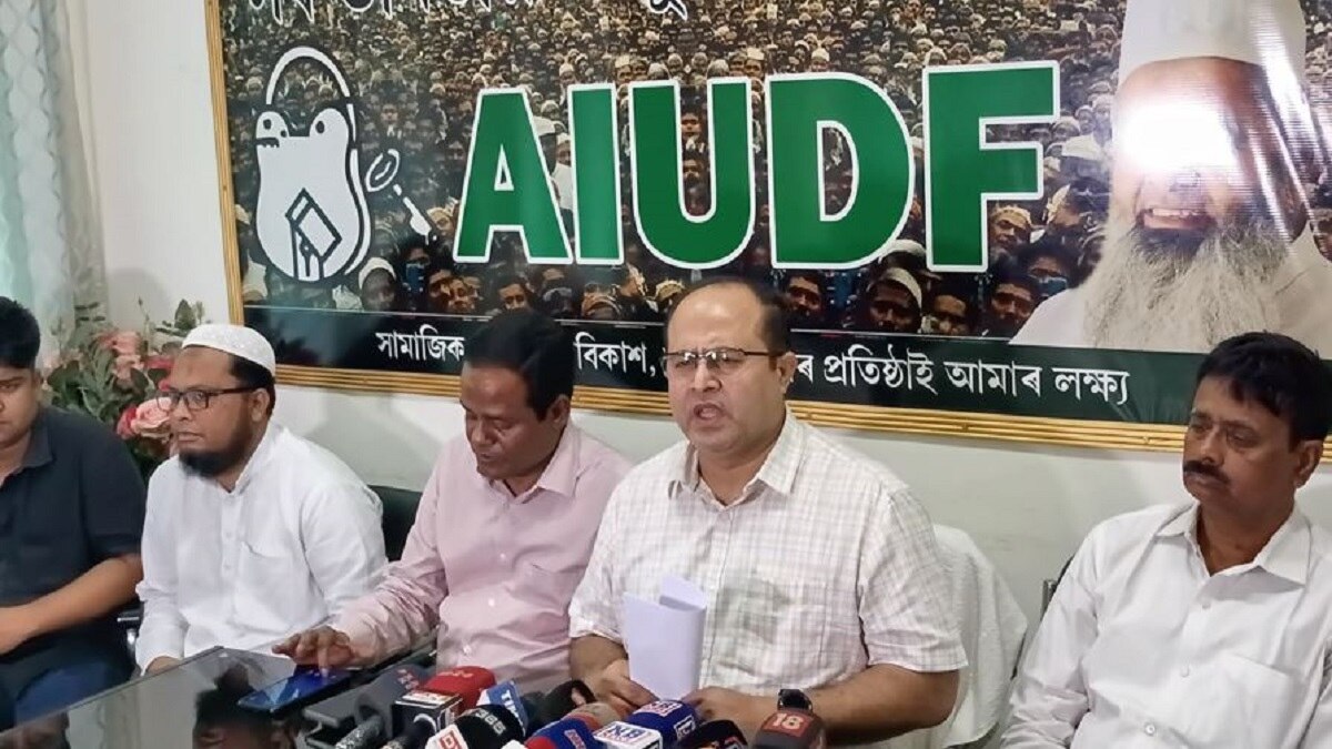 विपक्षी गठबंधन के साथ रहेगा AIUDF, अजमल-नीतीश की हुई मुलाकात 