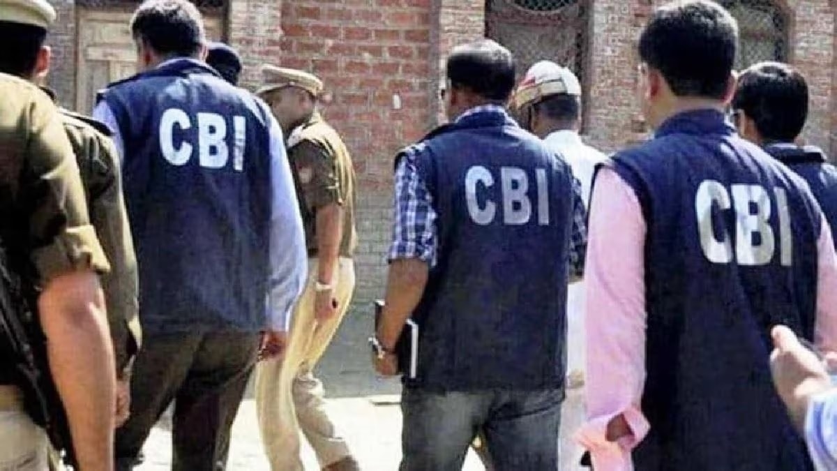 CBI ने जासूसी के आरोप में स्वतंत्र पत्रकार के खिलाफ दर्ज की FIR