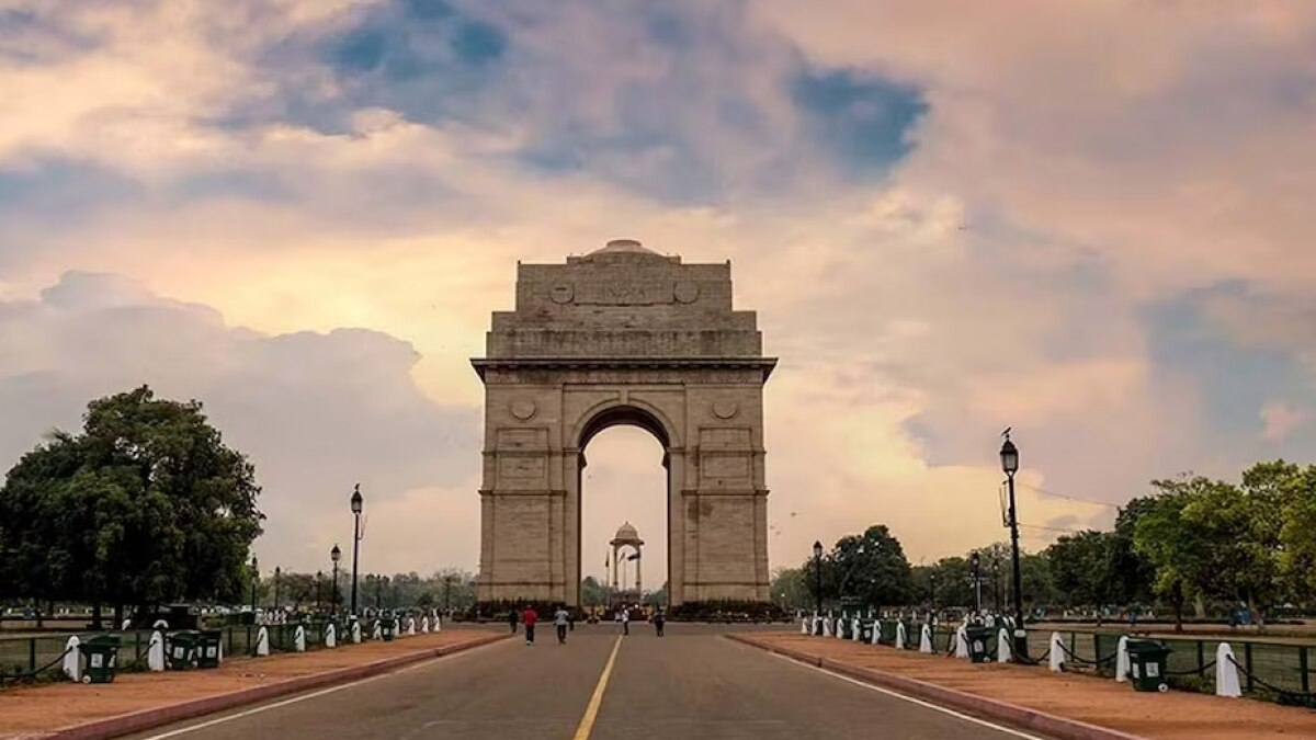 Delhi-NCR Weather: लू का दौर थमा, प्रदूषण से भी राहत, मौसम और बारिश पर जान लीजिए IMD का नया अपडेट