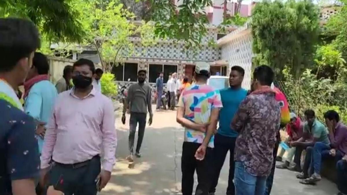 छात्र ने की खुदकुशी