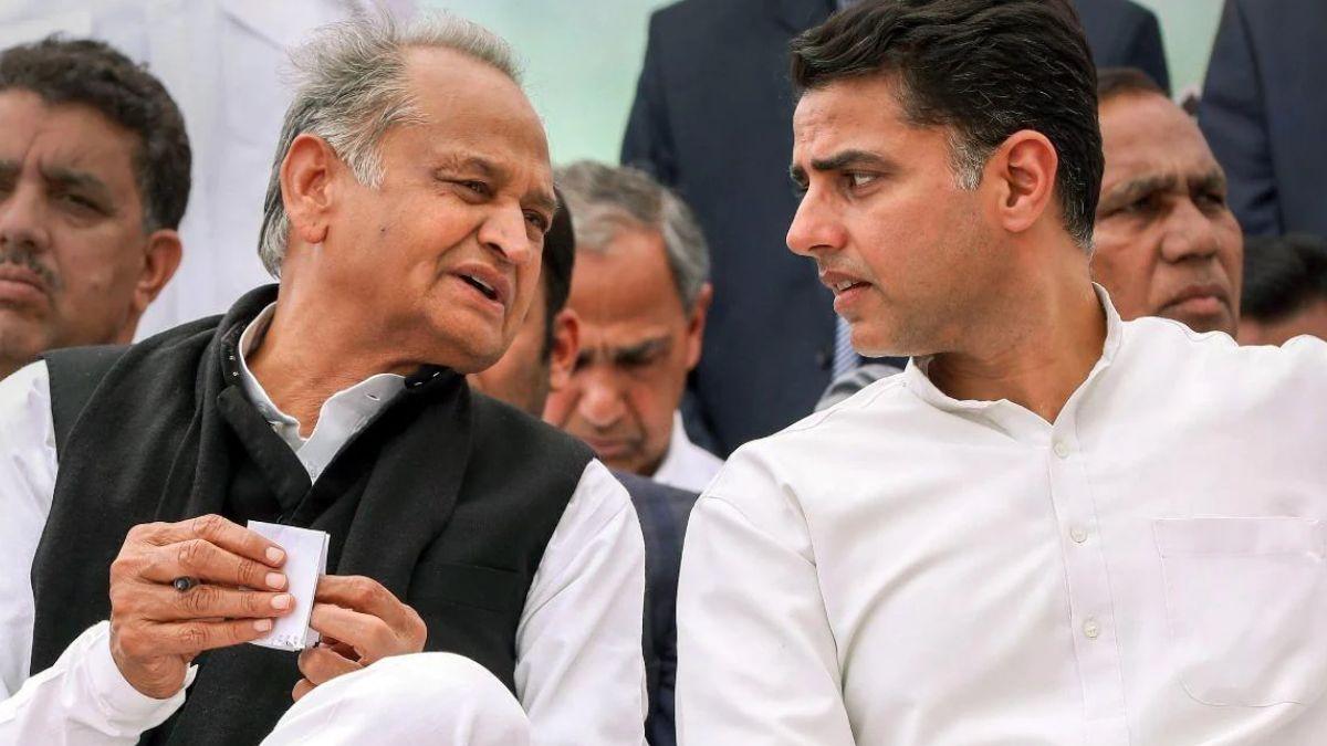 अशोक गहलोत और सचिन पायलट (फाइल फोटो)