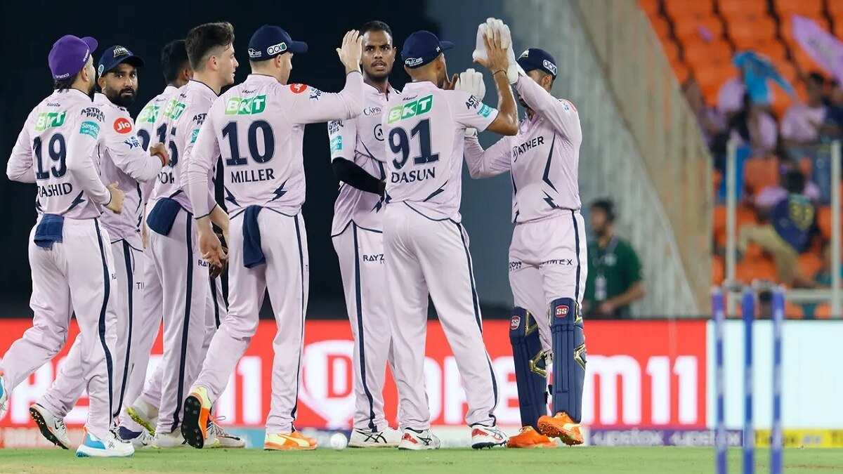 डिफेंडिंग चैम्पियन गुजरात टाइटन्स (@IPL)