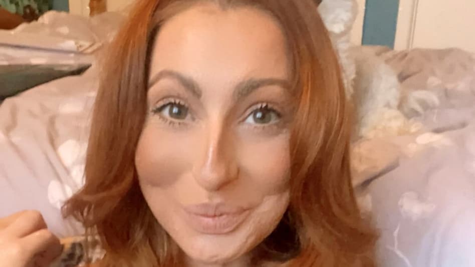 मुझे गर्लफ्रेंड बनाना है तो...', डेटिंग साइट पर महिला ने रखी अजीबोगरीब शर्त - make me girlfriend write 500 word essay woman weird condition dating app tstm - AajTak