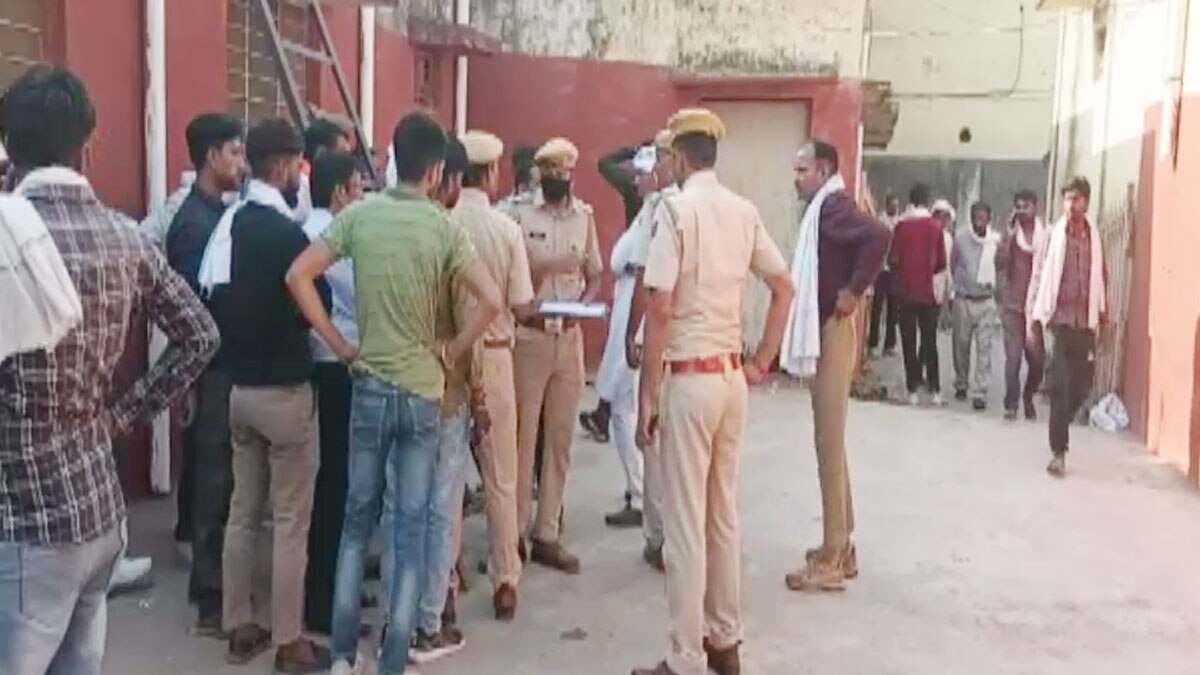 पुरानी रंजिश के चलते 56 साल के शख्स की हत्या