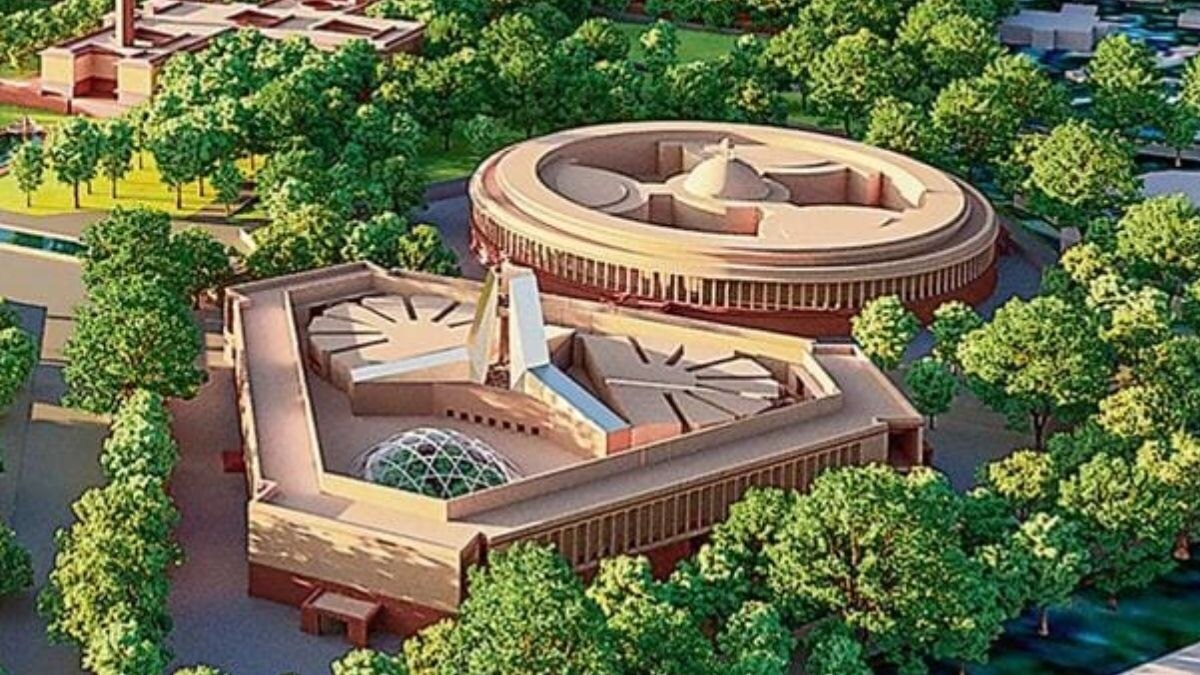 नए संसद भवन के उद्घाटन पर क्यों छिड़ी सियासी जंग? 6 दलों ने बायकॉट का किया ऐलान