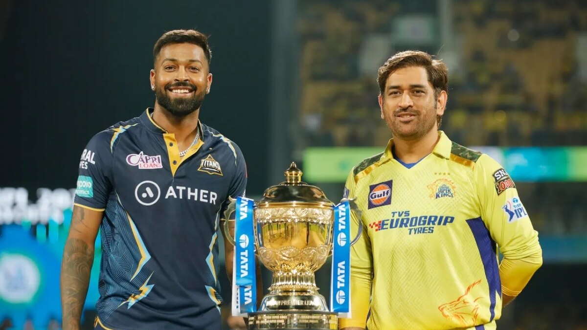 Hardik Pandya and Hardik Pandya (@IPL)