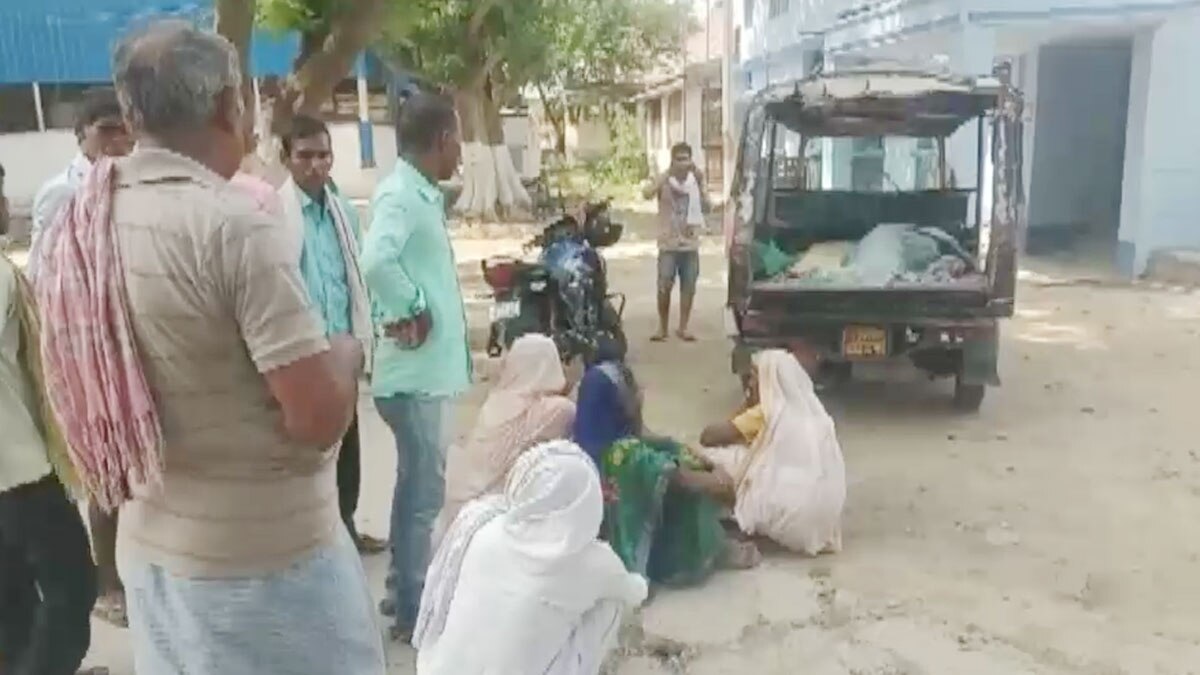 हाईटेंशन तार की चपेट में आने से तीन की मौत 