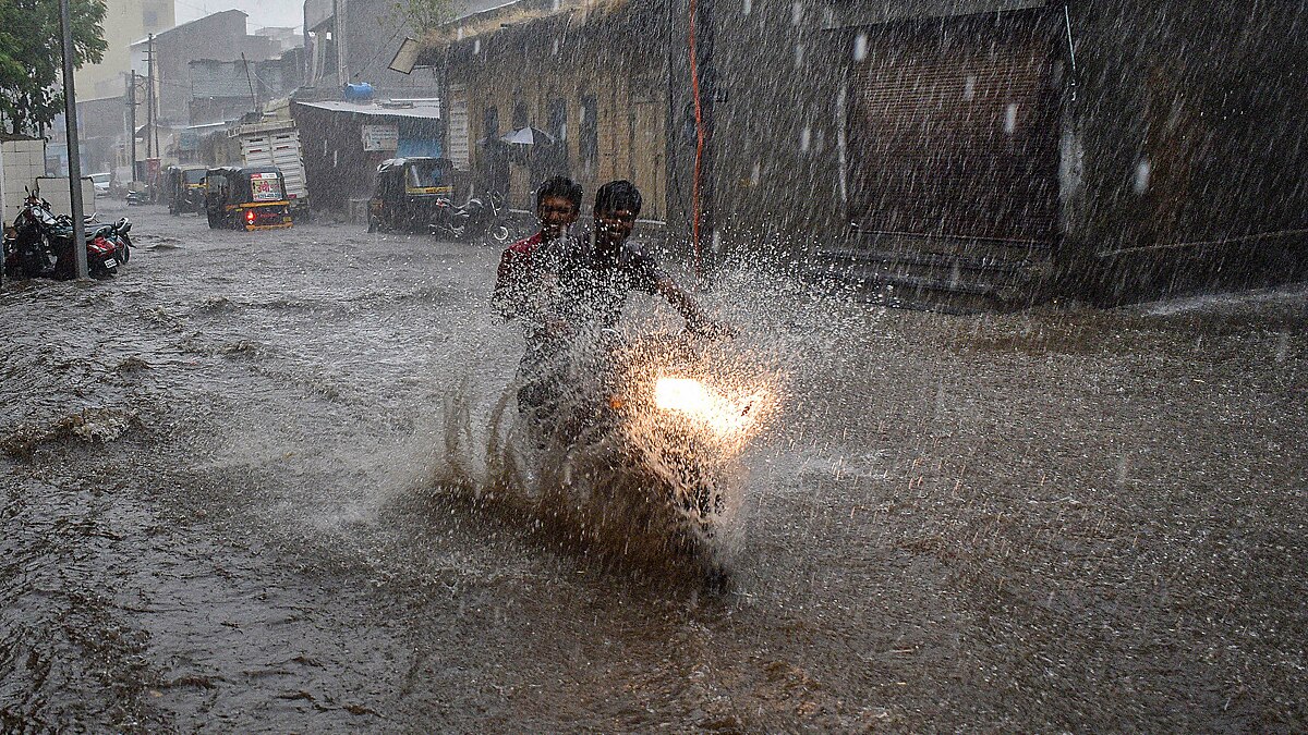 दिल्ली-मुंबई में एक साथ Monsoon की एंट्री, 62 साल बाद बना मॉनसून का ऐसा संयोग