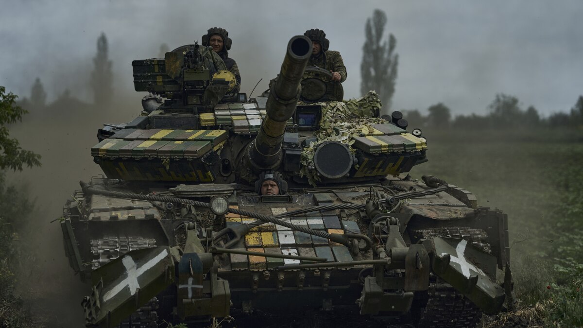 रूस को नया राष्ट्रपति देने की बात कहने वाले येवगेनी 12 घंटे में ही कैसे पलटे? क्या पुतिन ने दबा दी वैगनर की कमजोर नस