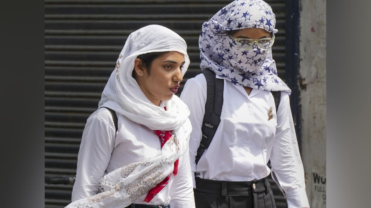 भीषण गर्मी बन रही खतरा. (Photo: PTI)