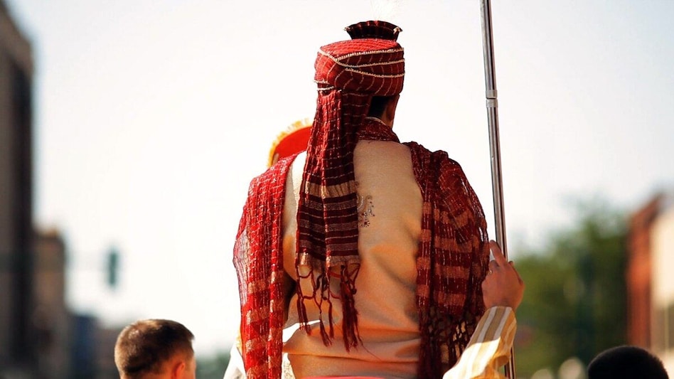 मंडप में पहुंचते ही दूल्हे ने मांगी बुलेट और एक लाख रुपये, नहीं मिलने पर लौटी बारात, दूल्हे सहित 50 बारातियों पर FIR - Kanpur demand for Bullet one lakh ruppees dowry