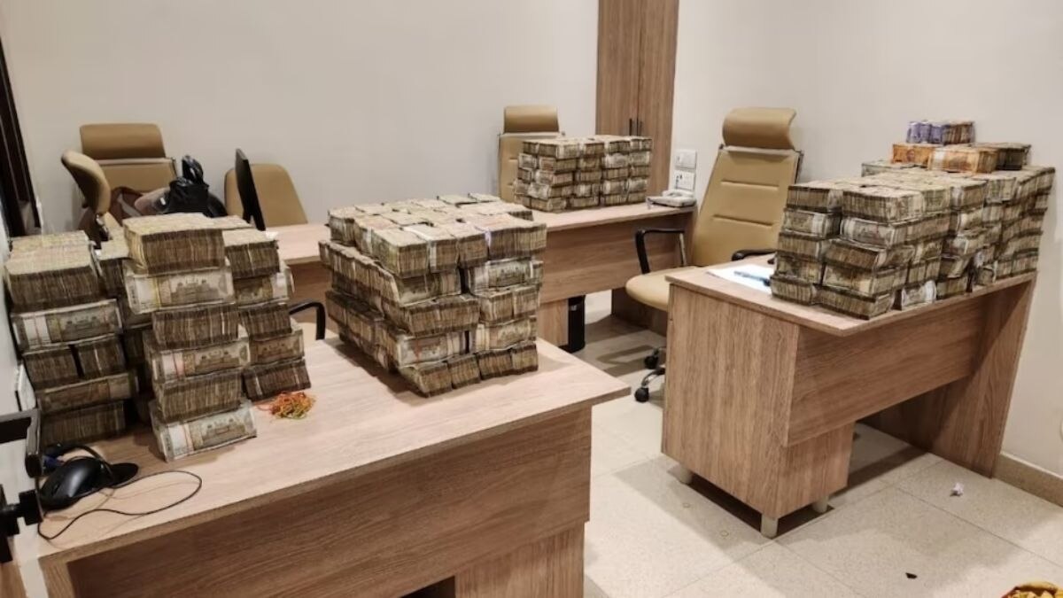 IT के छापे से पहले गोल्ड कारोबारियों ने डिलीट कर दिया था फोन का डाटा, दिल्ली और मुंबई की 8 फोरेंसिक टीमों ने किया रिकवर