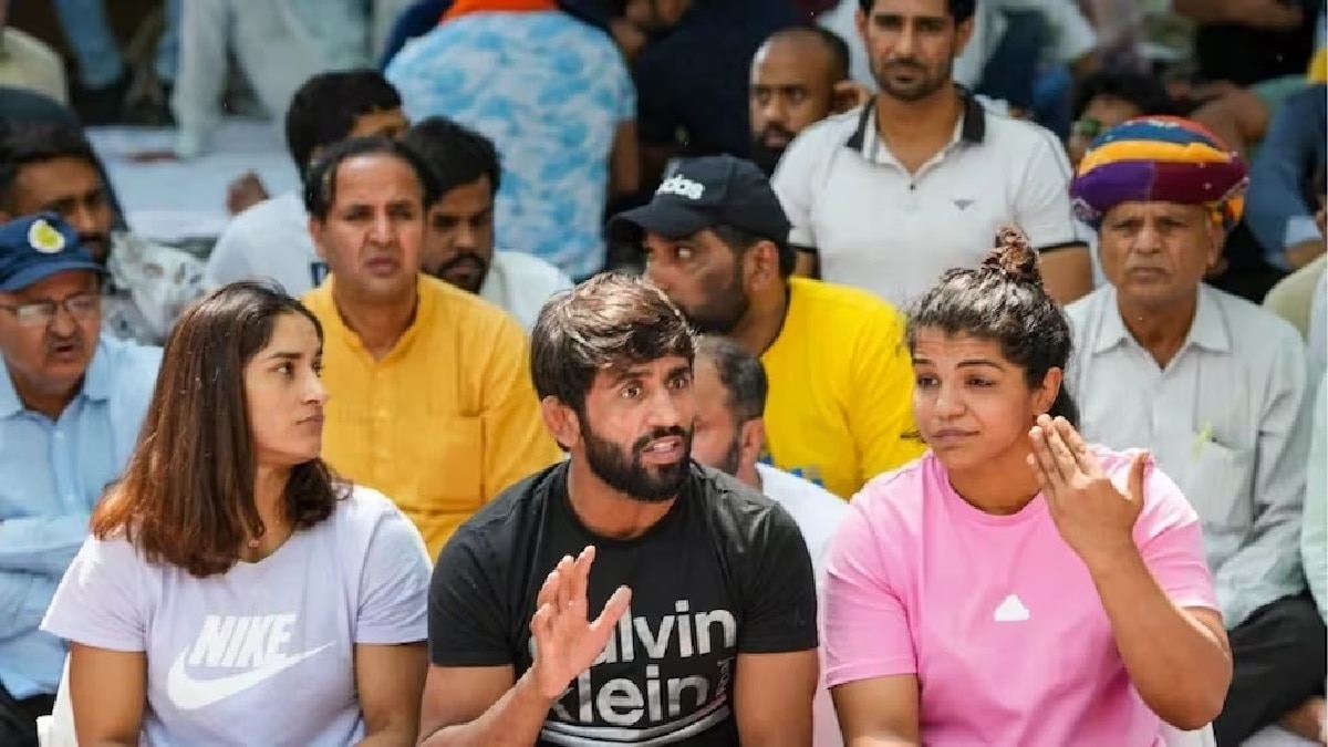 बृजभूषण सिंह के खिलाफ मोर्चा खोले हुए पहलवान