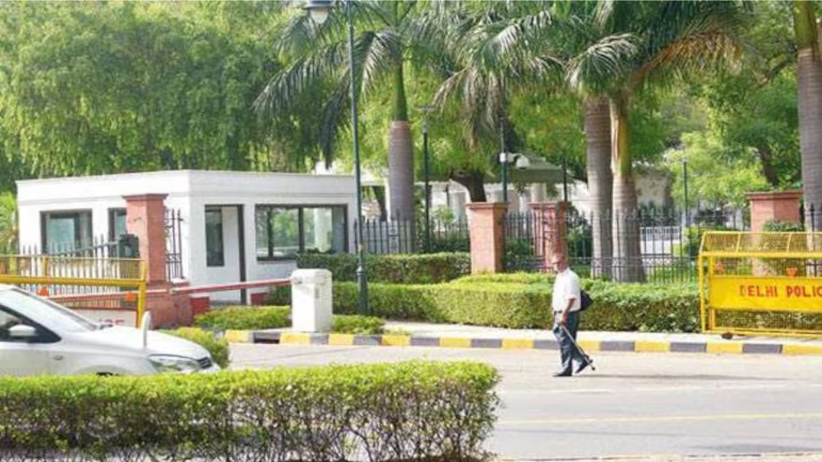 दिल्ली के लोक कल्याण मार्ग पर स्थित है प्रधानमंत्री आवास