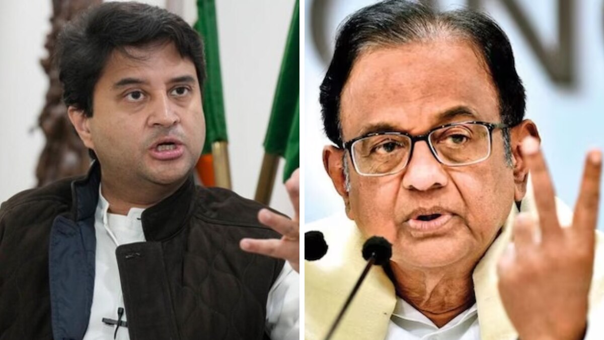BJP नेता ज्योतिरादित्य सिंधिया और कांग्रेस नेता पी चिदंबरम. (फाइल फोटो)