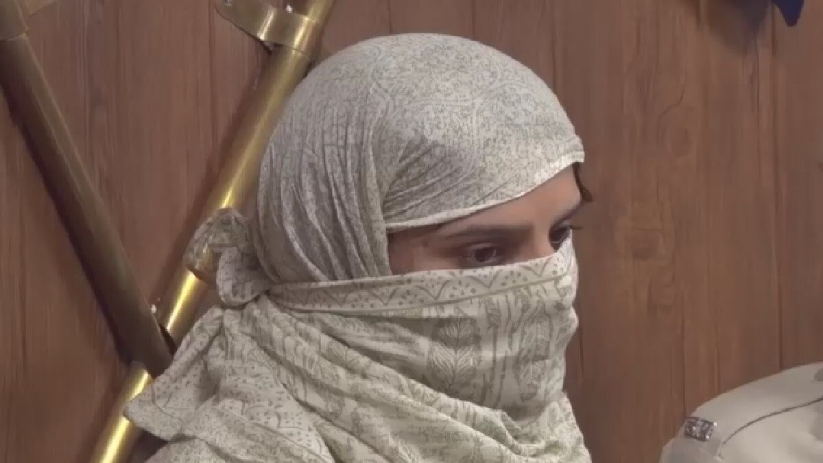 लेडी डॉन ट्विंकल डागर अरेस्ट.