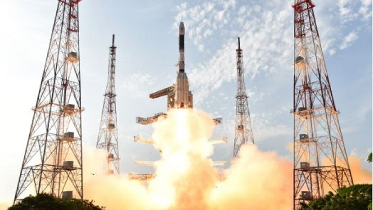 इसरो की एक और उड़ान 