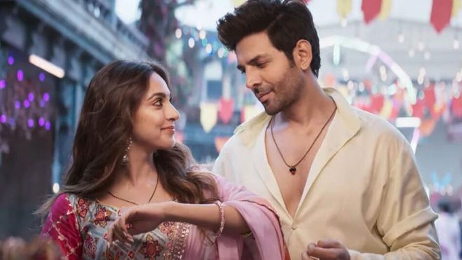 सत्यप्रेम की कथा' को सोमवार लगा झटका, आई गिरावट, आगे कैसा होगा हाल? - satyaprem ki katha box office collection drops big on monday kartik aaryan film can still be success tmovs -