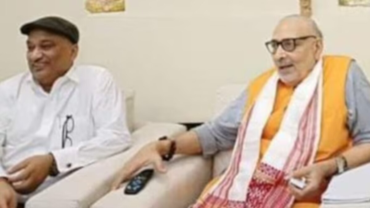 RJD MLC सुनील कुमार सिंह ने हाल ही में बीजेपी नेता गिरिराज सिंह से मुलाकात की 