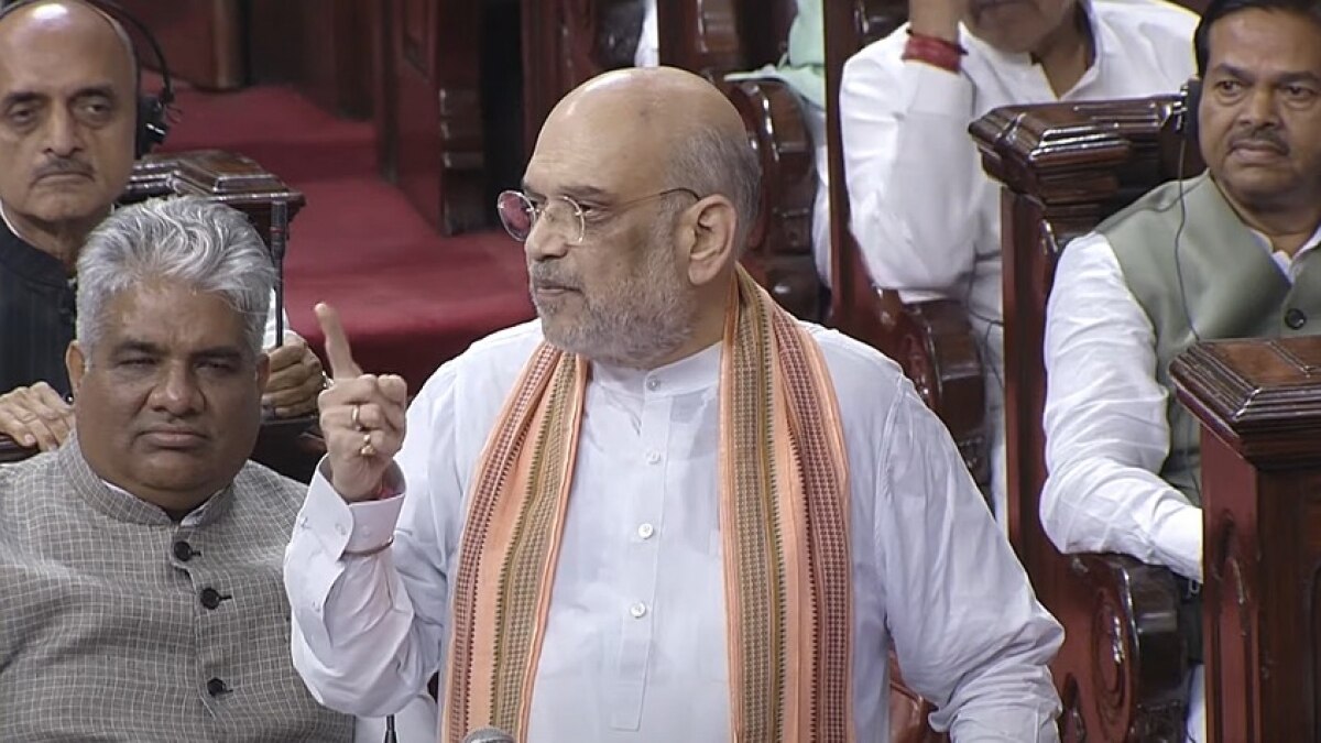 गोदी, शीशमहल और इमरजेंसी...जब अमित शाह के भाषण के दौरान गर्माया संसद का माहौल