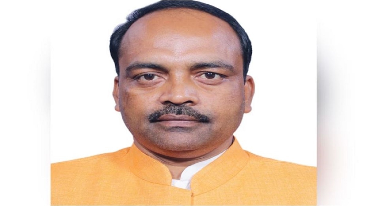 '10 लाख दो, नहीं तो बेटे को...', भदोही से बीजेपी सांसद को मिली धमकी