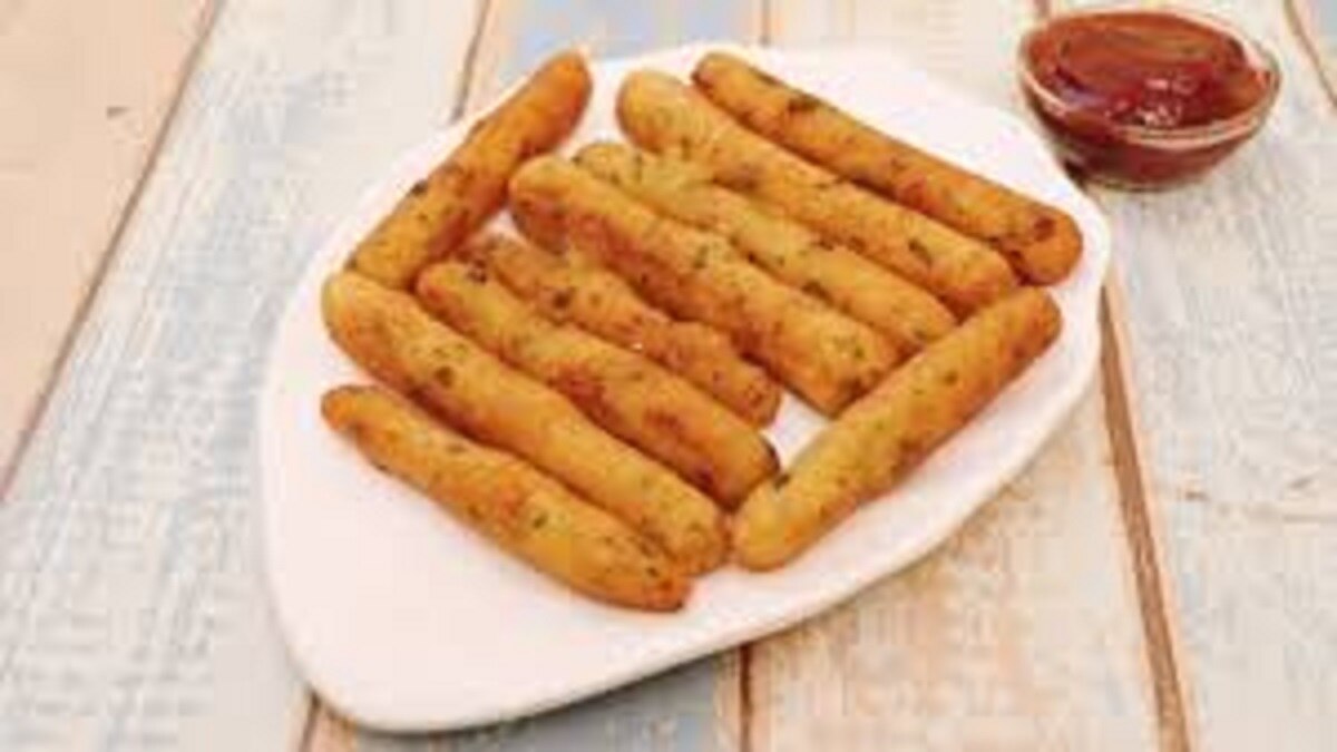 Potato fingers in fasting (Credit: Food with tehreem)