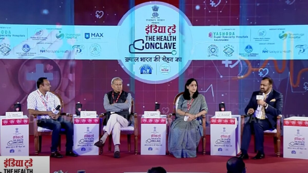 इंडिया टुडे कॉन्क्लेव में अपनी बात रखते हुए 