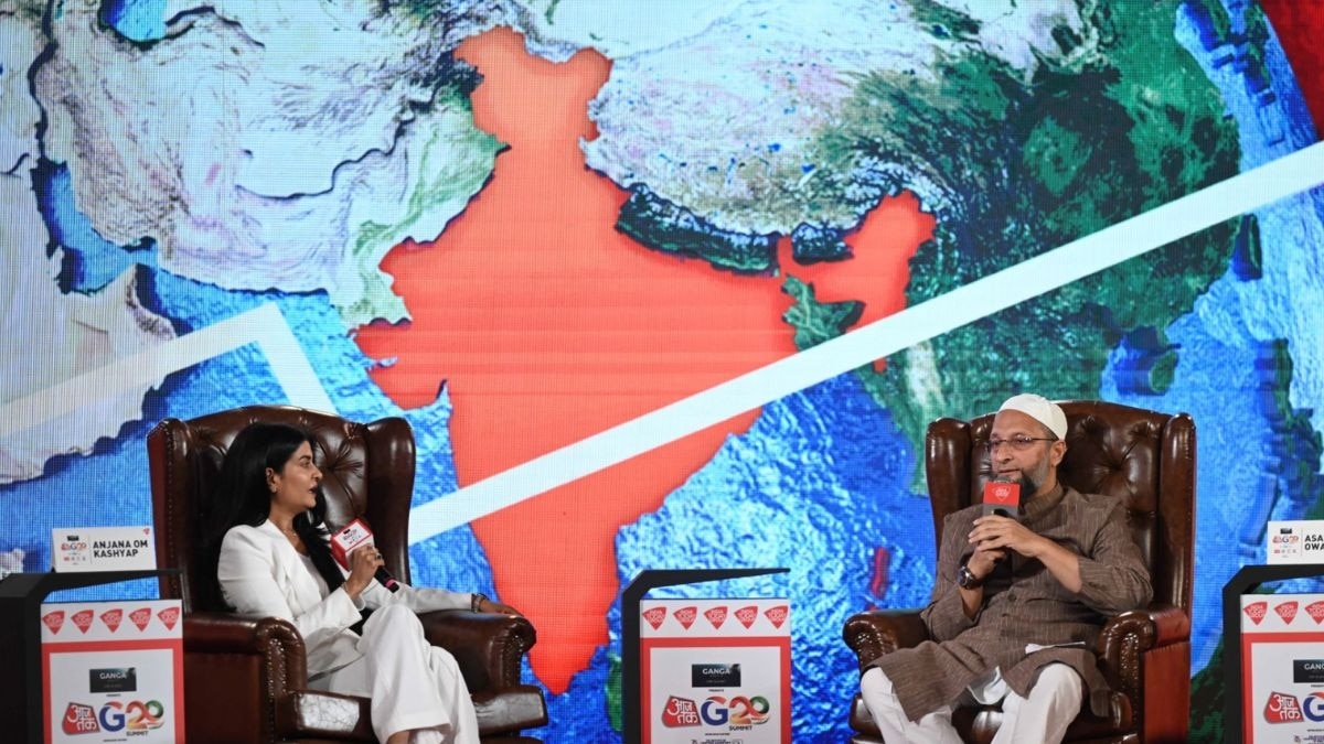 असदुद्दीन ओवैसी 