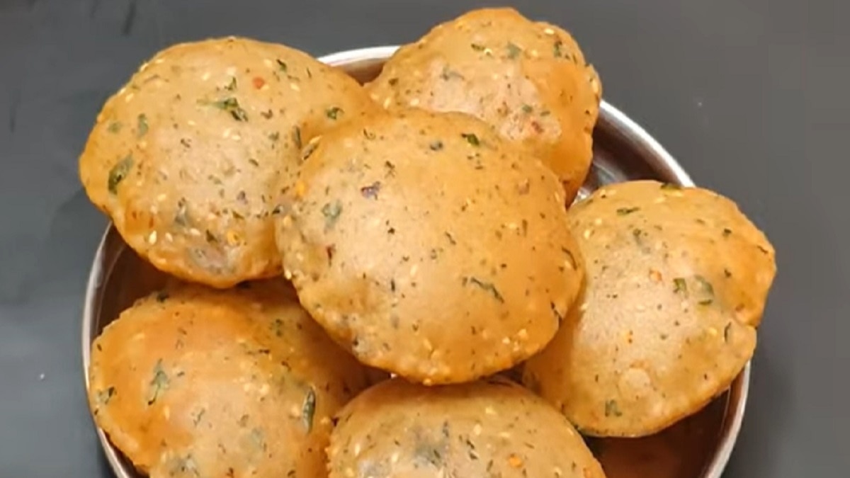 Pyaaz ki Poori (Credit: Rasoi Ghar)