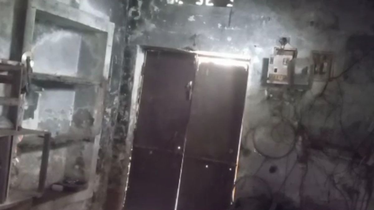 बरेली का वह घर, जहां हो गई बच्ची की मौत.