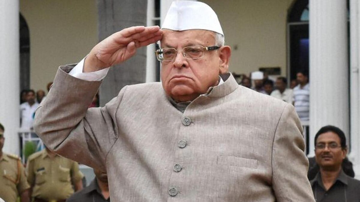 उत्तर प्रदेश और उत्तराखंड के पूर्व राज्यपाल अजीज कुरैशी (फाइल फोटो)