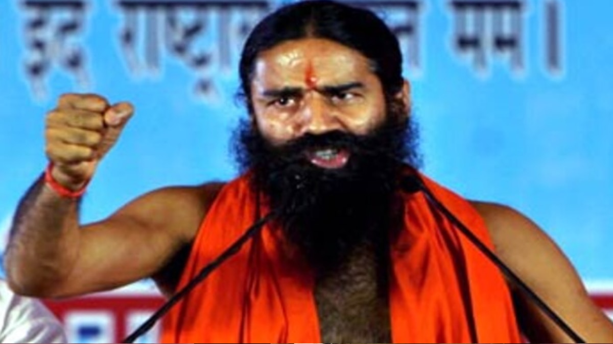 योग गुरु बाबा रामदेव.