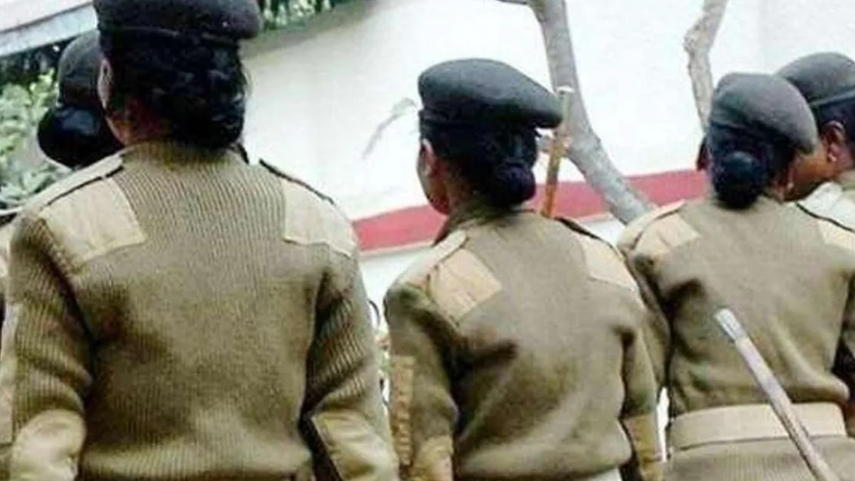 महिला कांस्टेबलों की अर्जी पर विचार किया जा रहा है. (प्रतीकात्मक फोटो)