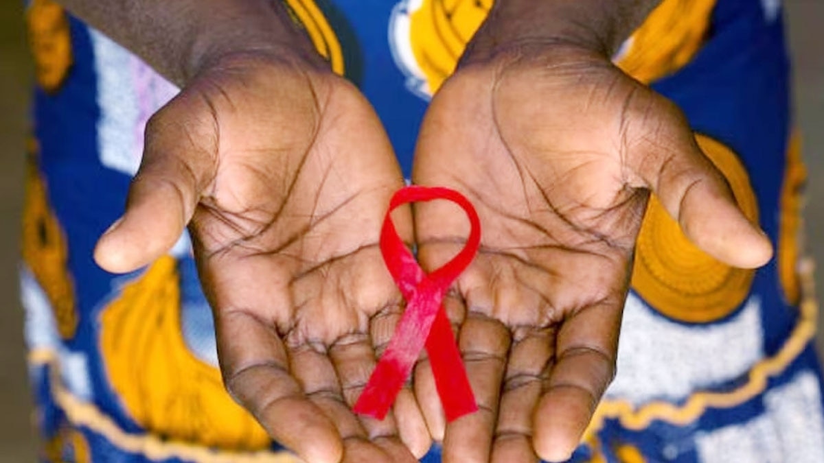 पति ने पत्नी को किया HIV पॉजिटिव (Photo: Getty Images) 