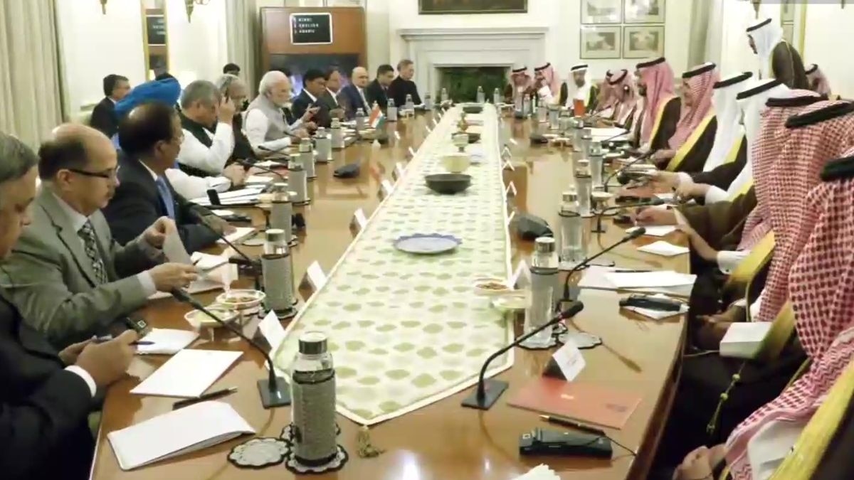 पीएम मोदी और सऊदी प्रिंस सलमान ने द्विपक्षीय मुलाकात की