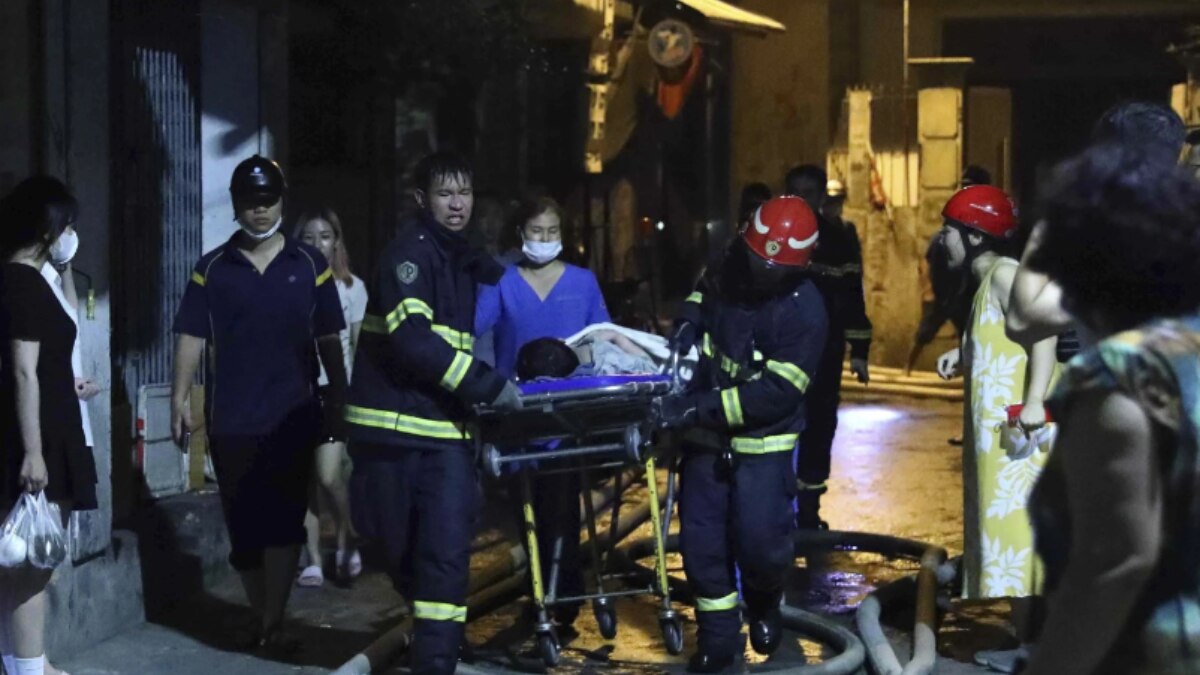 वियतनाम में एक बिल्डिंग में लगी आग, 56 की मौत (फोटो- अल जजीरा)