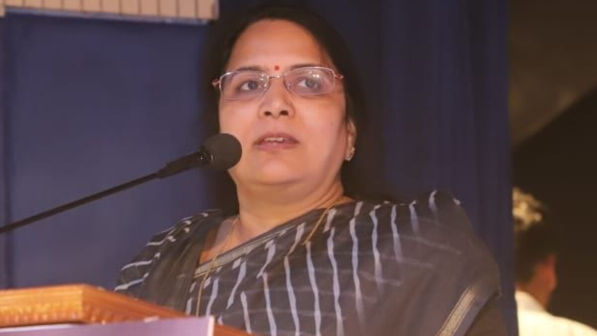 जयपुर की पूर्व मेयर ज्योति खंडेलवाल बीजेपी में शामिल हो गई हैं.